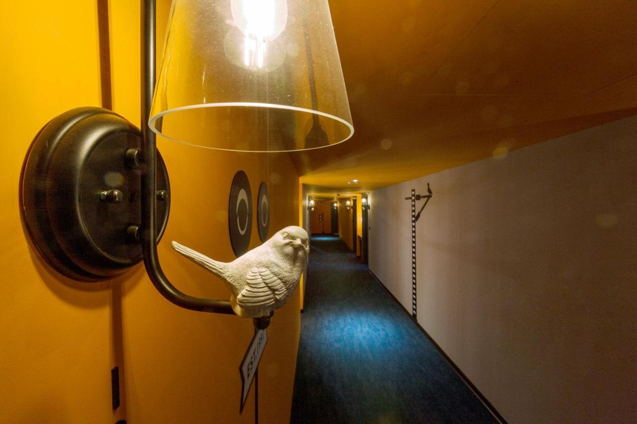 CU Hotel Kaohsiung Bagian luar foto