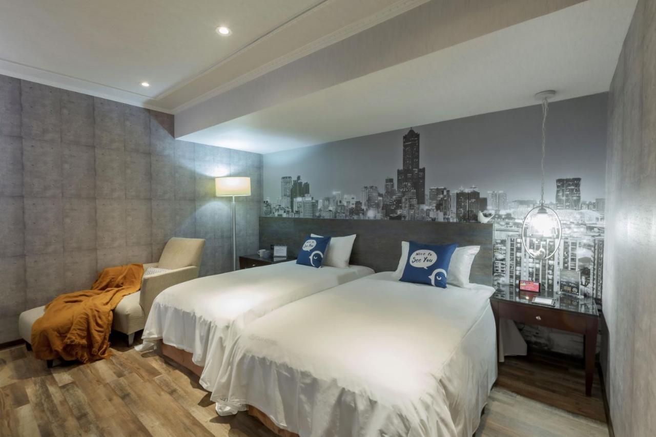 CU Hotel Kaohsiung Bagian luar foto