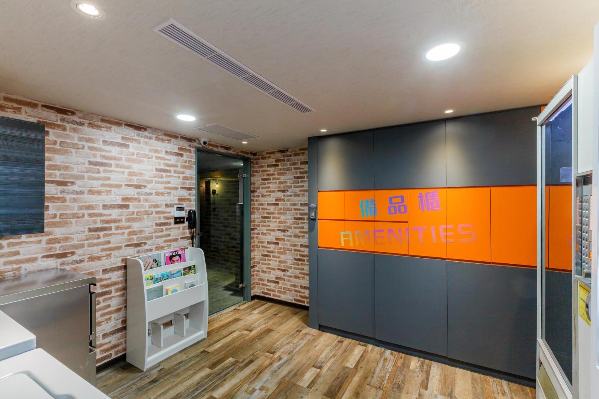 CU Hotel Kaohsiung Bagian luar foto